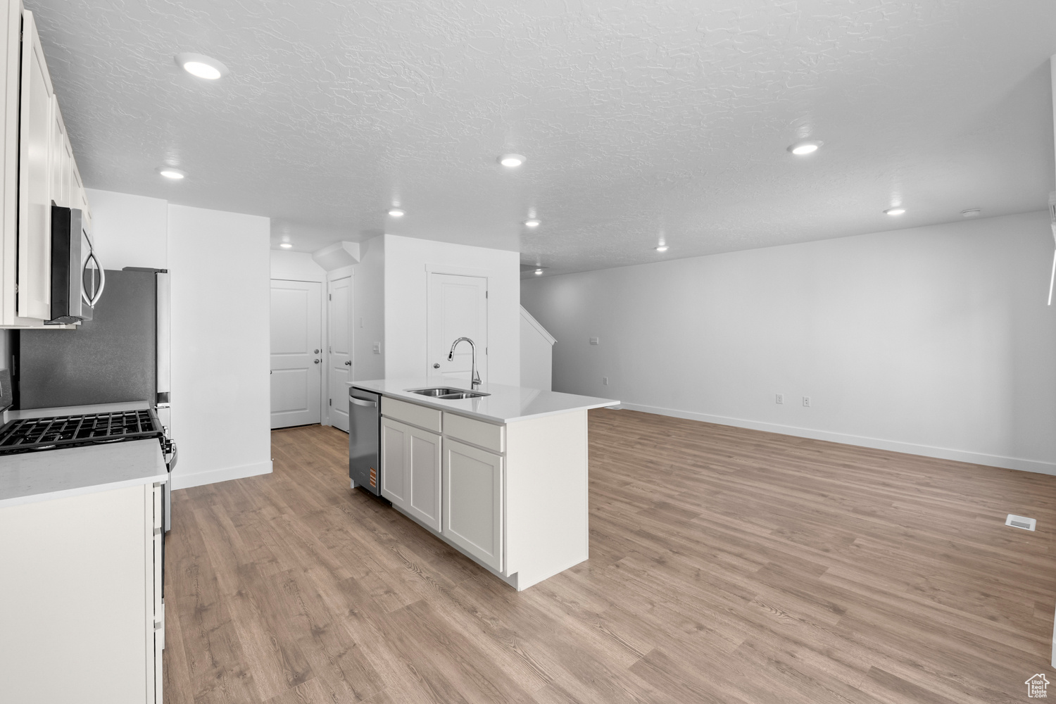 VIRIDIAN - Residential