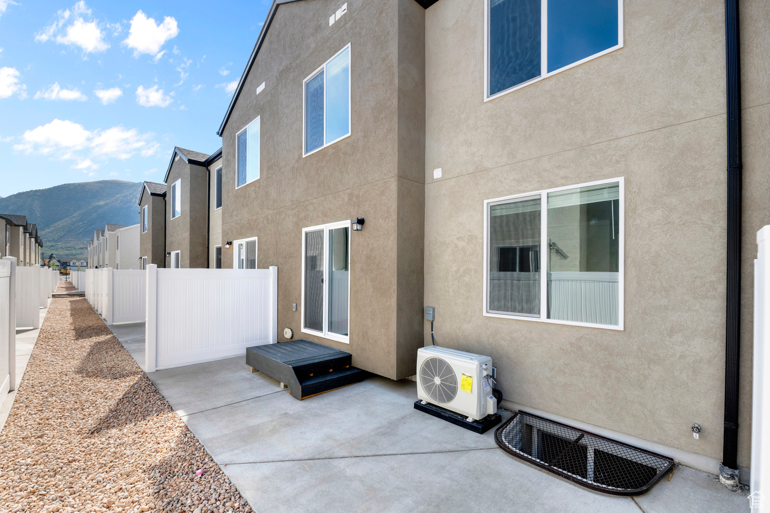 VIRIDIAN - Residential