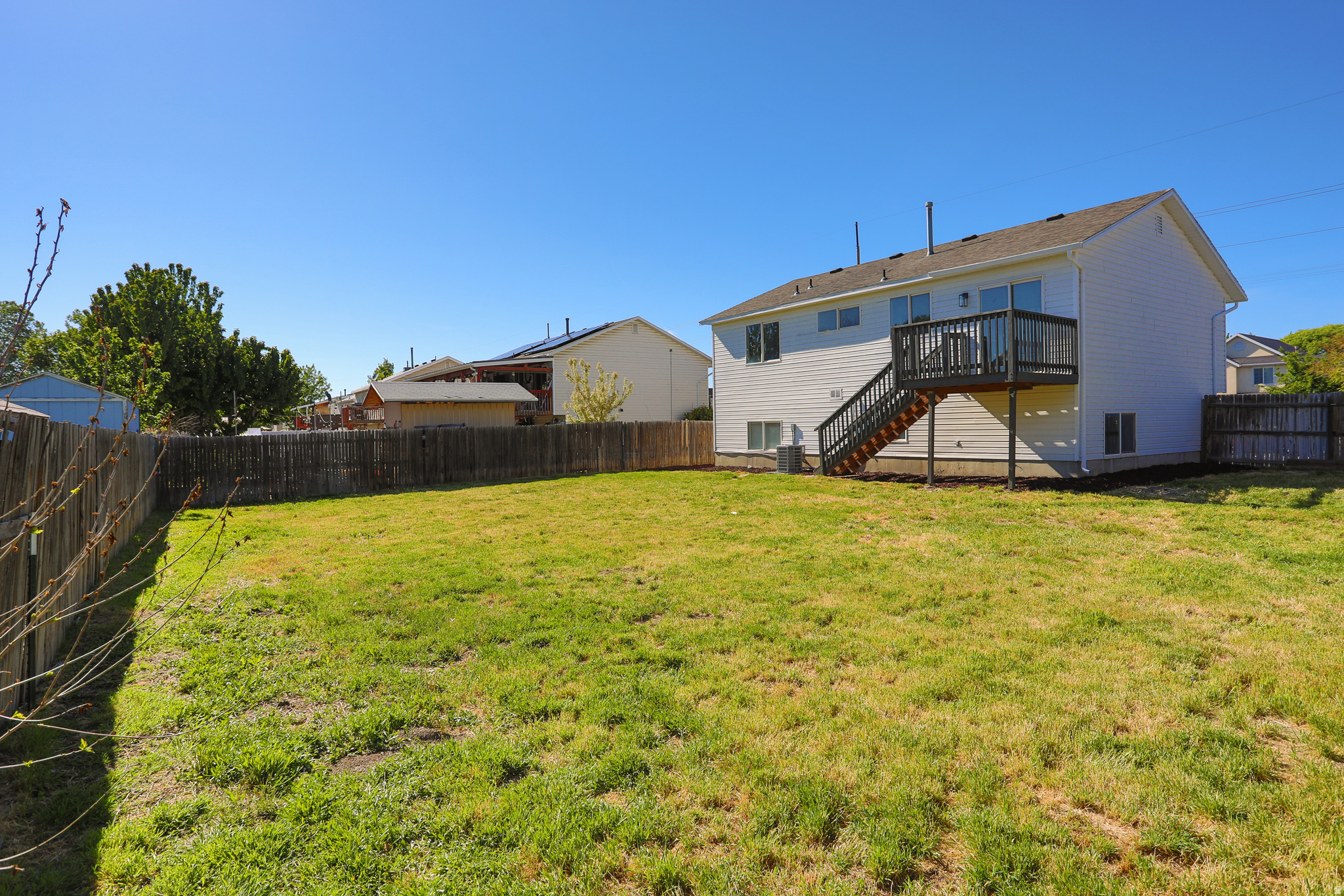 NORTH - Residential