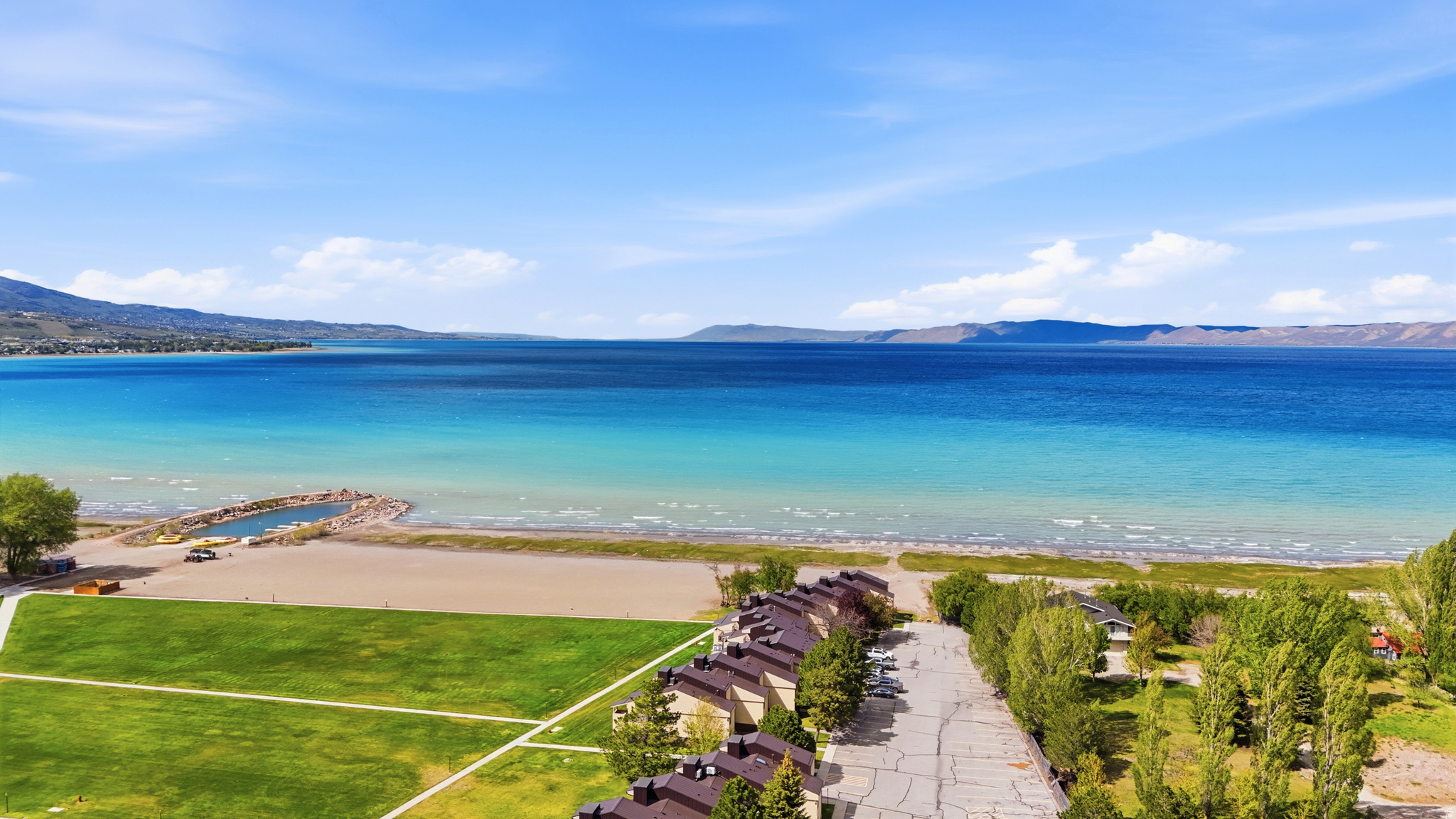 IDEAL BEACH - Residential