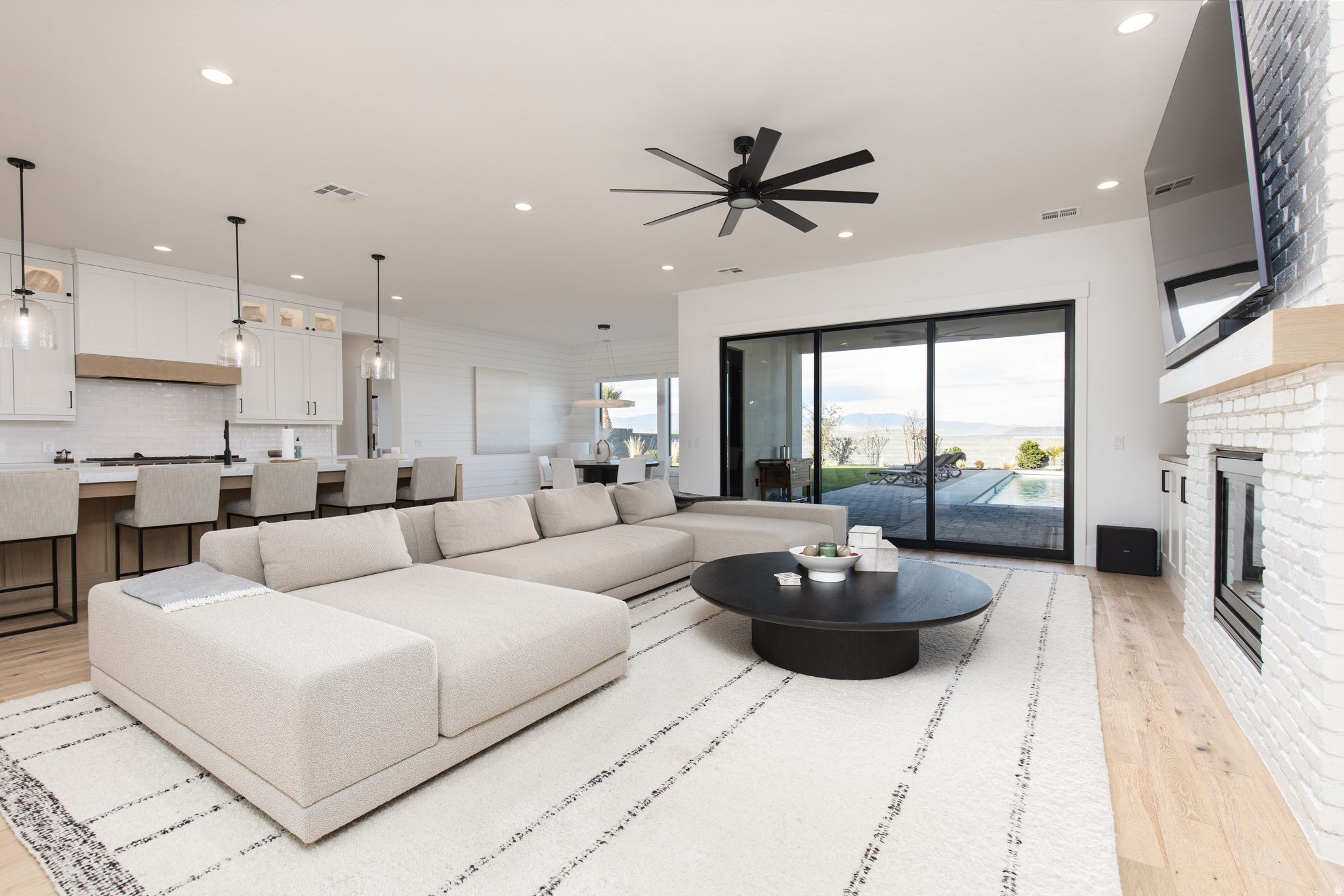 TEAKWOOD 3 & 4 - Residential