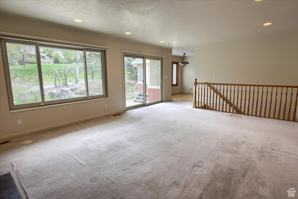 954 Mink Cir, North Salt Lake, Utah image 6