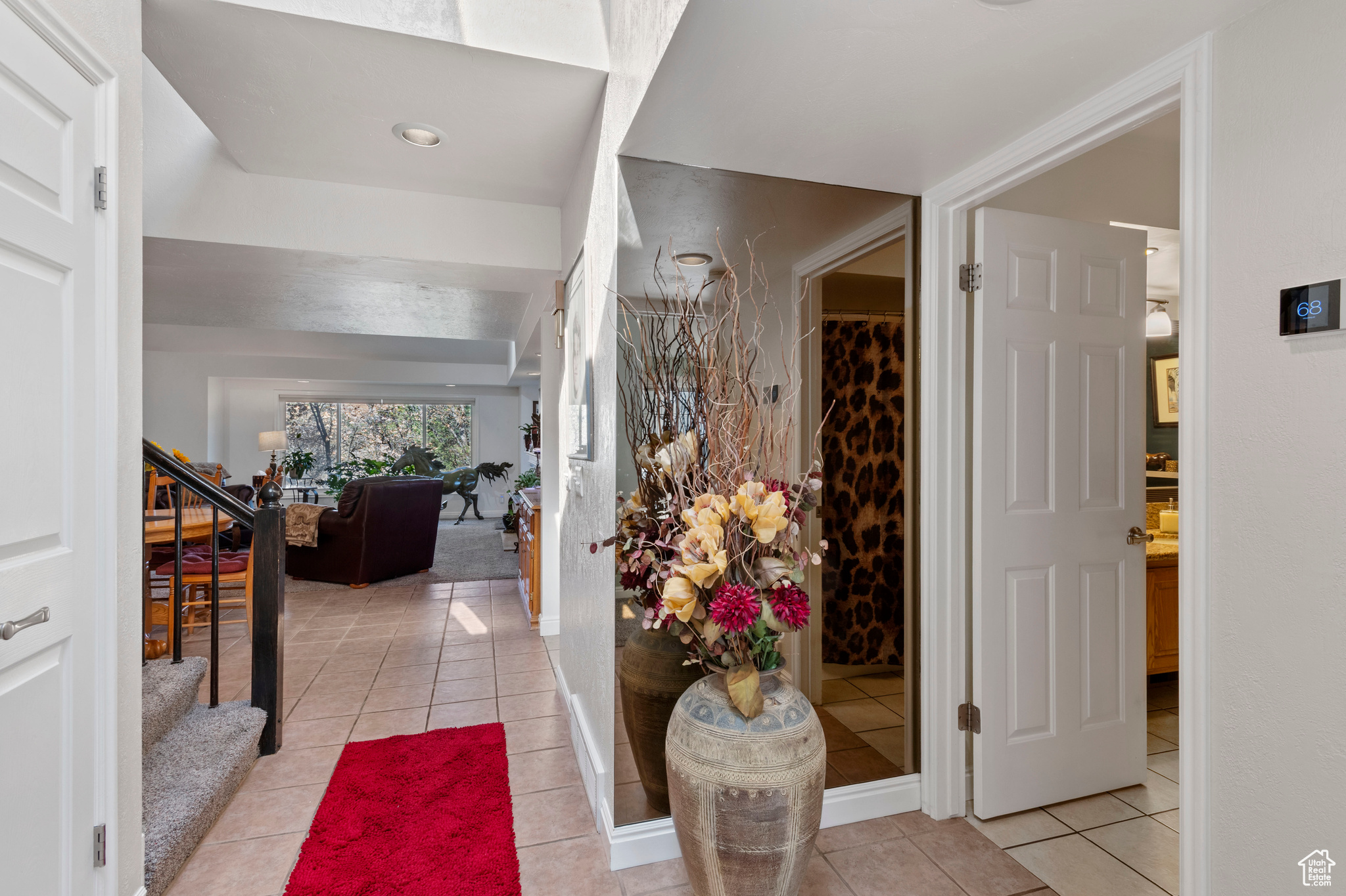 HIGH POINTE - Residential