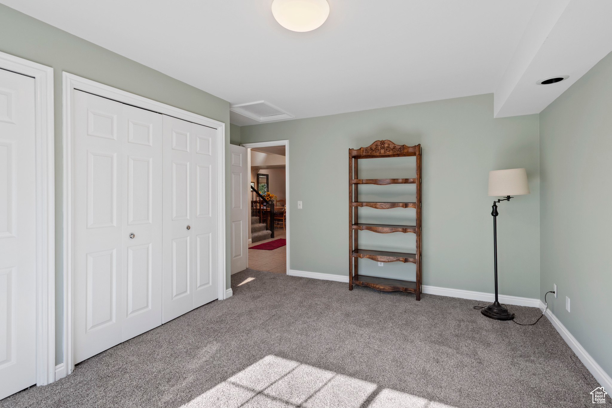 HIGH POINTE - Residential