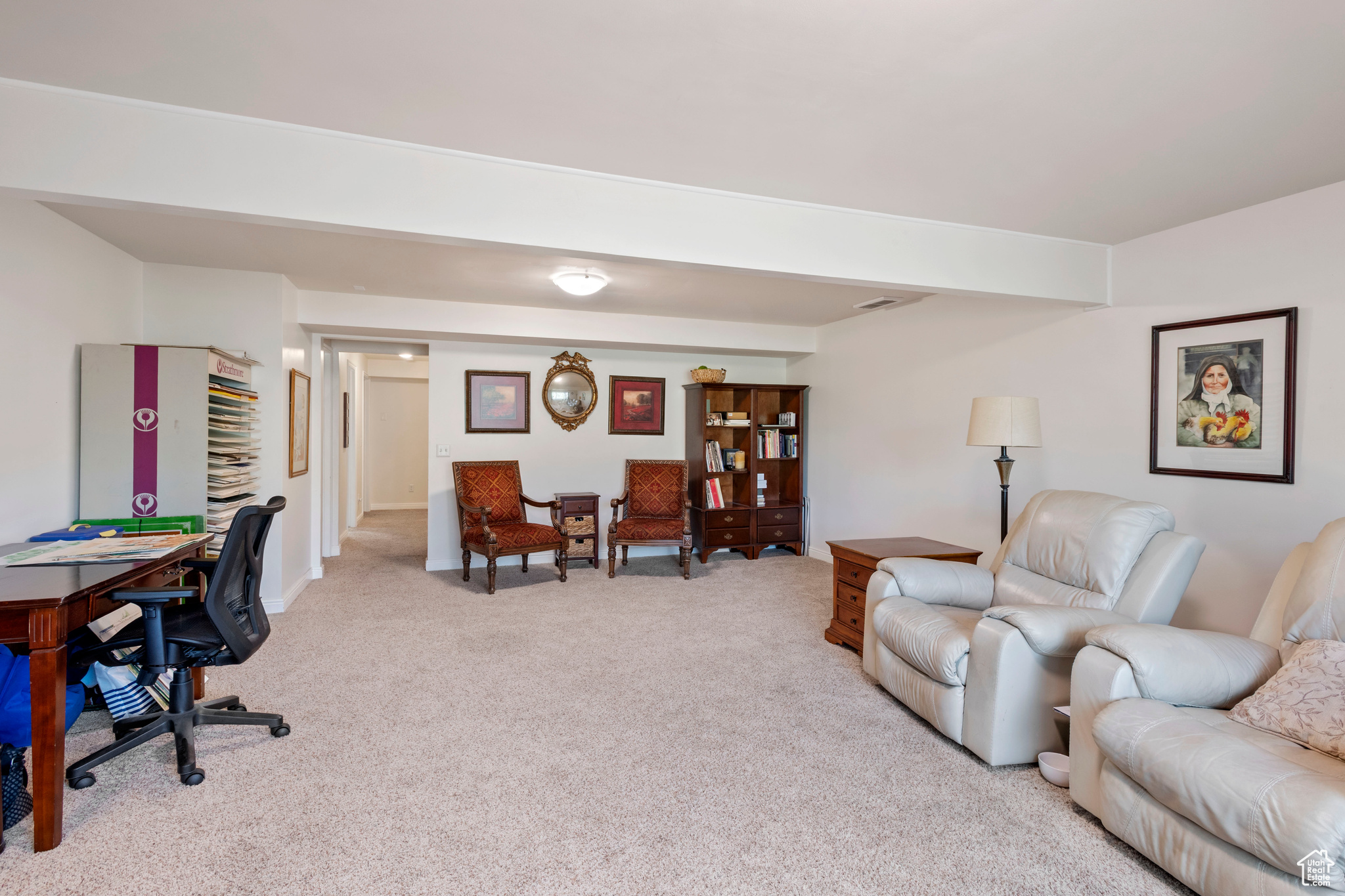 HIGH POINTE - Residential