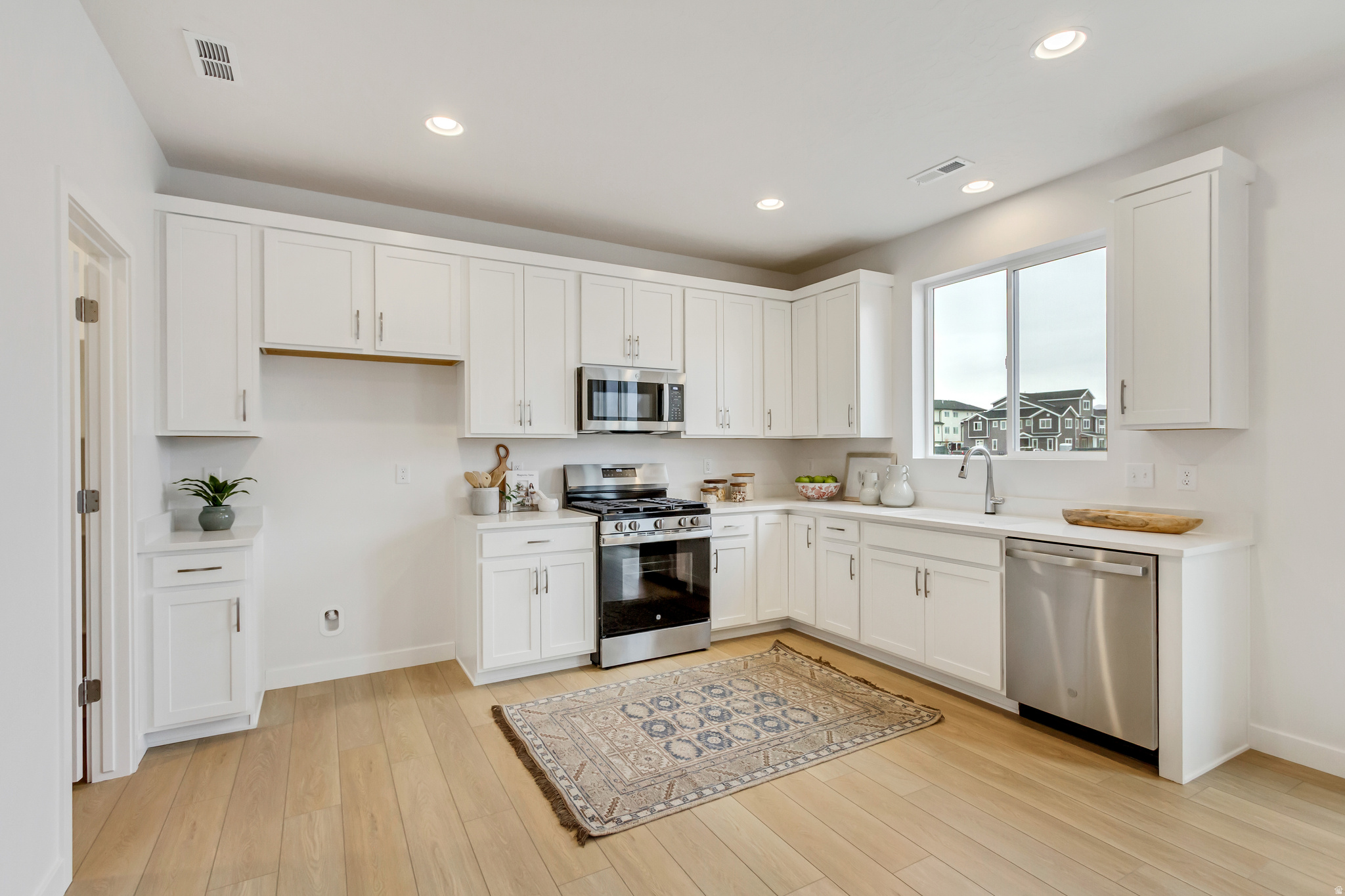 HARMONY PLACE - Residential