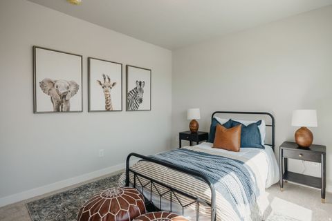 Tiny photo for 5199 S PARAMOUNT CV, Riverdale, UT 84405 (MLS # 2137271)