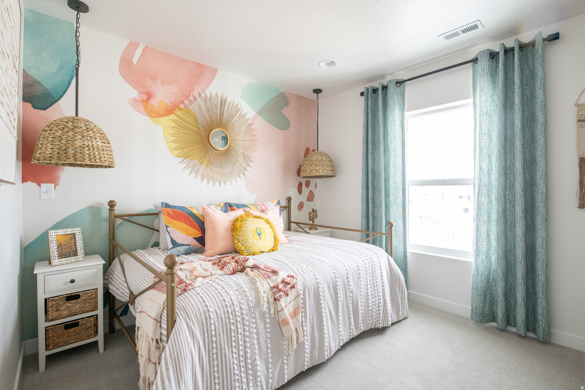 RIVERSIDE ESTATES - Residential