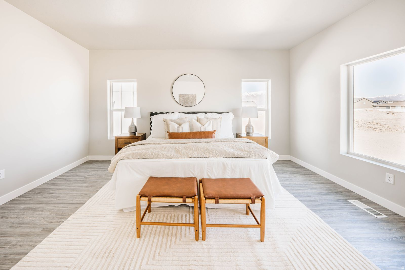 RIVERSIDE ESTATES - Residential