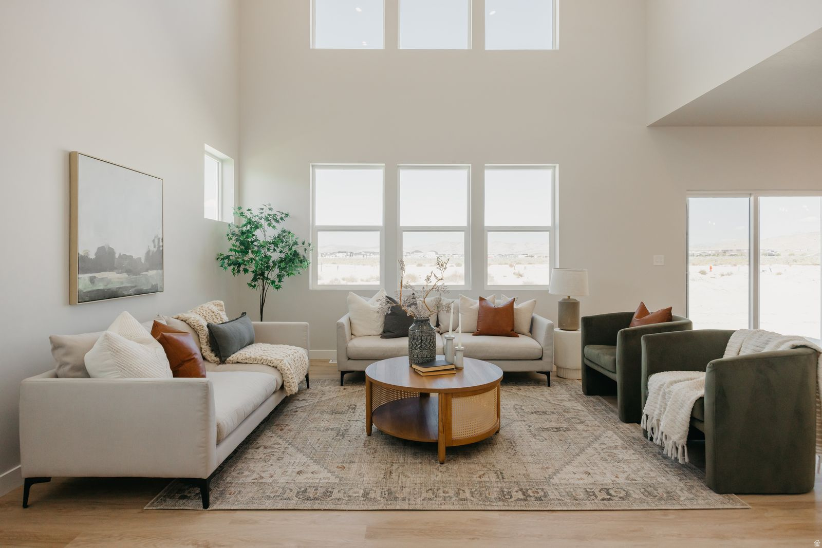 RIVERSIDE ESTATES - Residential