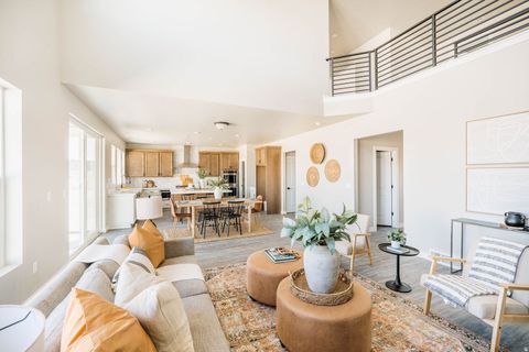 Tiny photo for 5199 S PARAMOUNT CV, Riverdale, UT 84405 (MLS # 2137271)