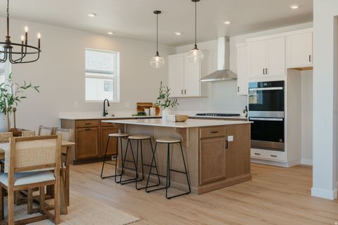 Tiny photo for 5199 S PARAMOUNT CV, Riverdale, UT 84405 (MLS # 2137271)