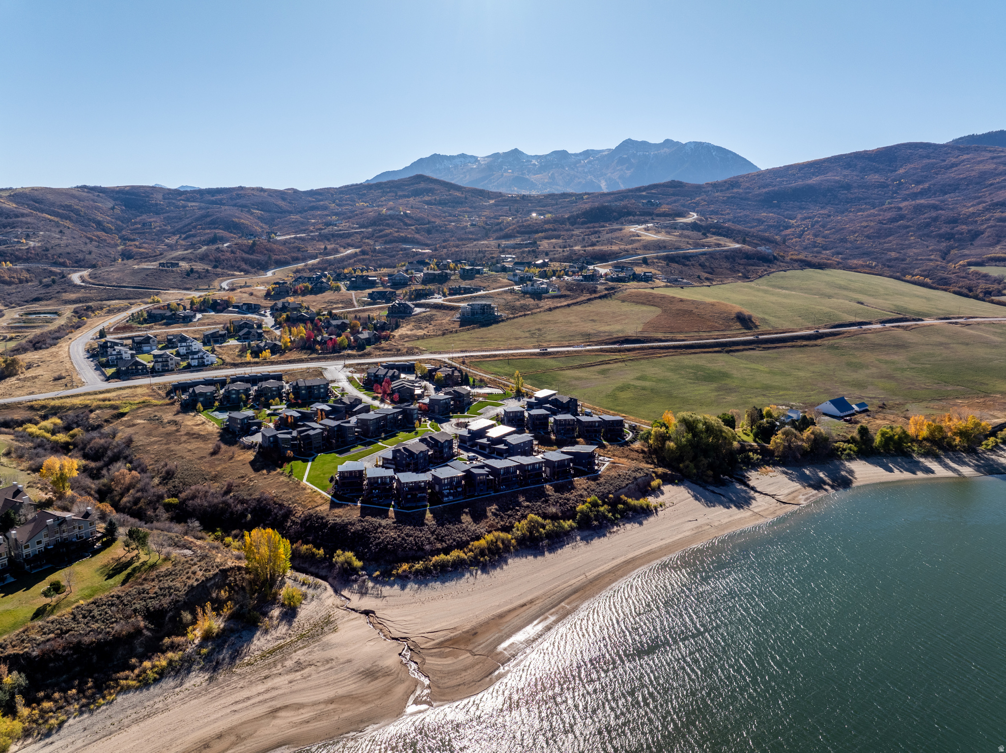 ESCAPE AT EDGEWATER - Residential