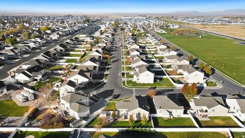 Tiny photo for 851 S 3525 W, Syracuse, UT 84075 (MLS # 2120847)