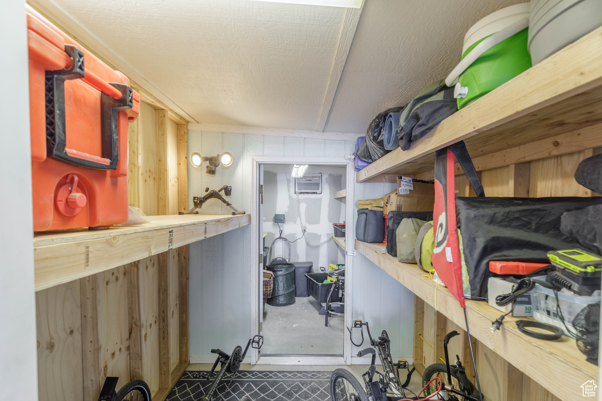 LAVA BLUFF MOBILE HOME PARK AMD - Residential