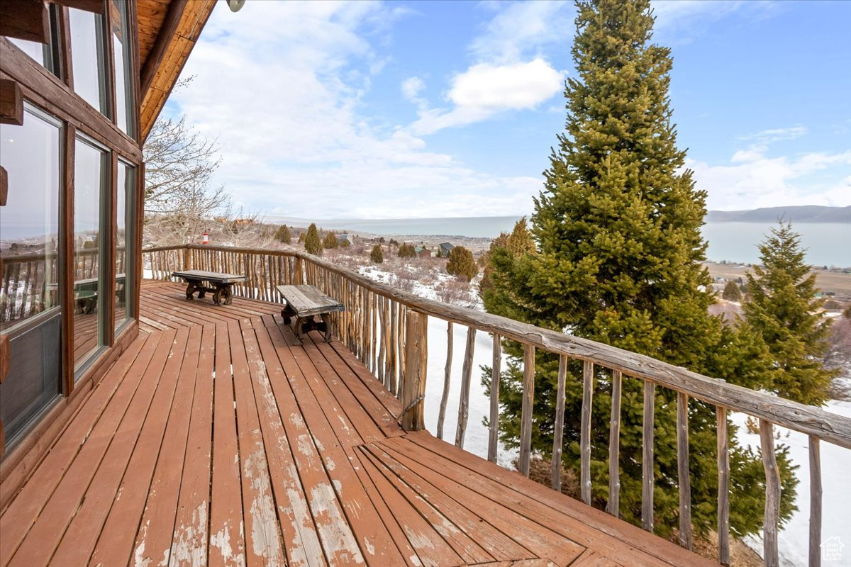 2465 S Sweetwater Pkwy, Garden City, Utah image 34