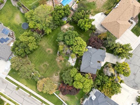 Tiny photo for 11697 S TATTERED ANGEL CV, Riverton, UT 84065 (MLS # 2127198)