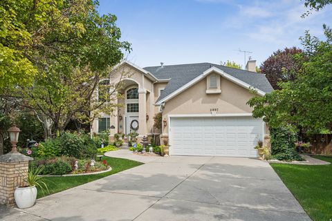 Photo of 11697 S TATTERED ANGEL CV, Riverton, UT 84065 (MLS # 2127198)