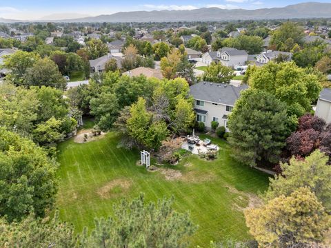 Tiny photo for 11697 S TATTERED ANGEL CV, Riverton, UT 84065 (MLS # 2127198)