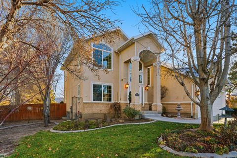 Tiny photo for 11697 S TATTERED ANGEL CV, Riverton, UT 84065 (MLS # 2127198)
