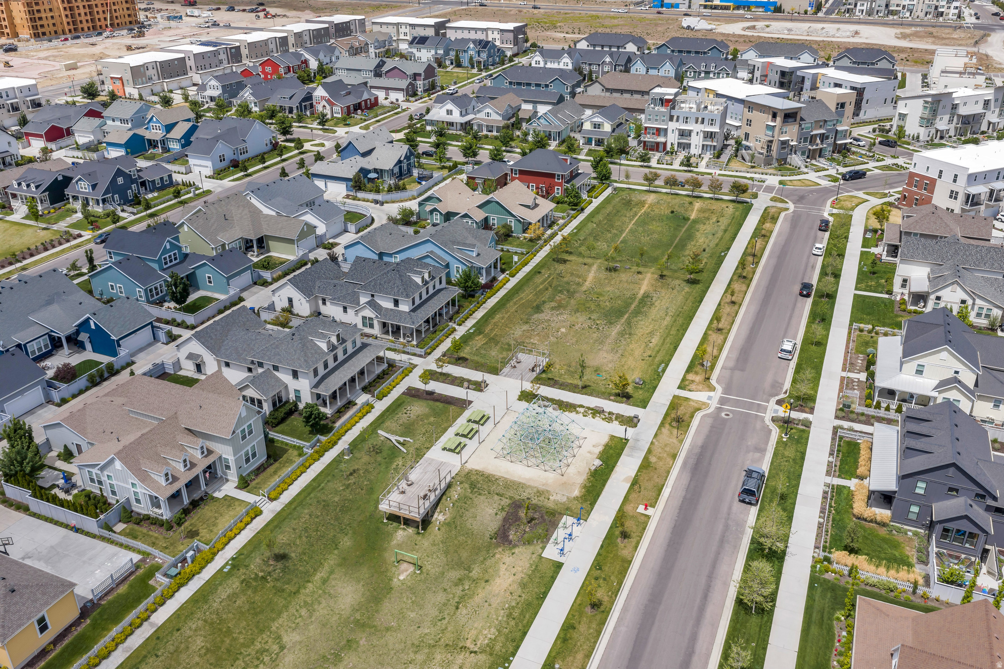 DAYBREAK - Residential Income