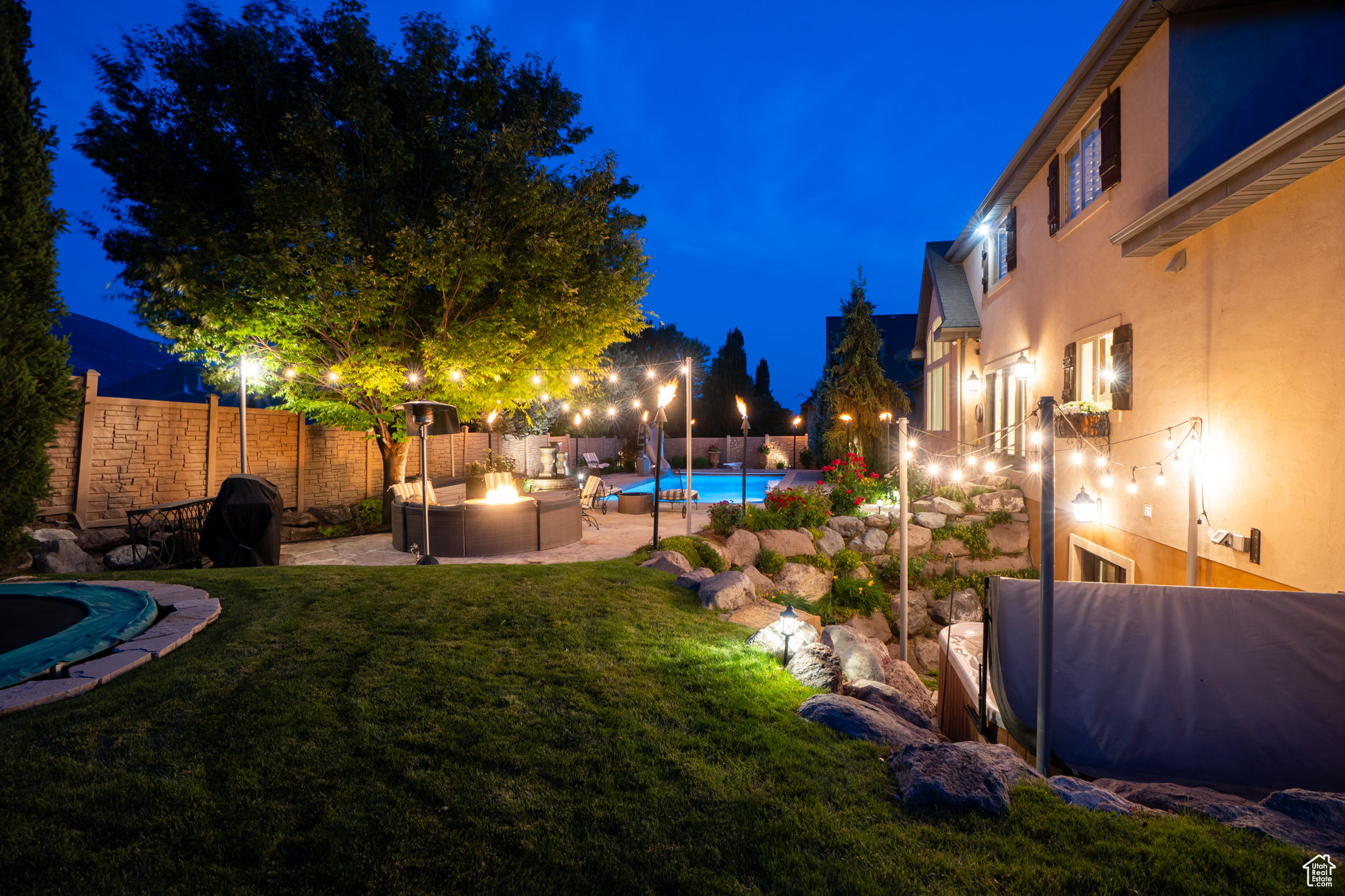 BEACON HILL - Residential