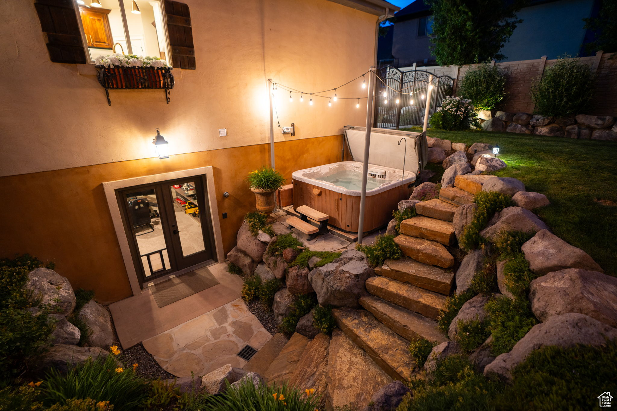 BEACON HILL - Residential