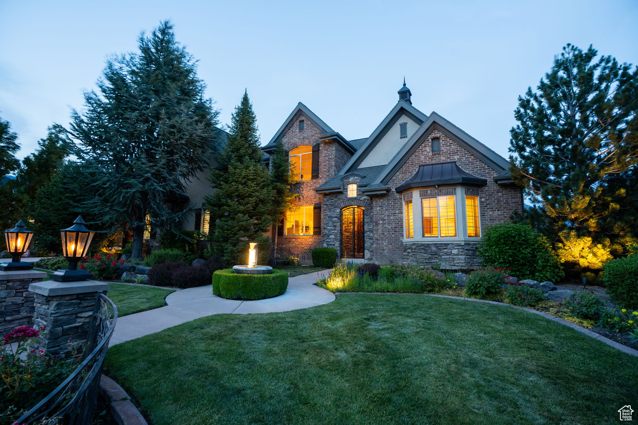 BEACON HILL - Residential