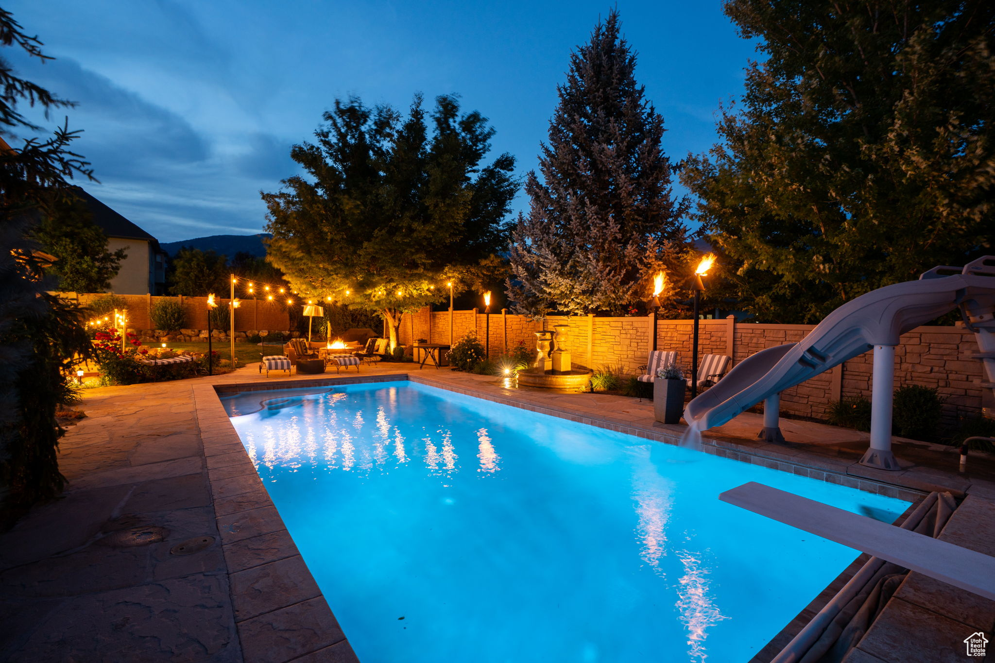 BEACON HILL - Residential