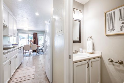 Tiny photo for 833 N LAKESIDE LN W, Centerville, UT 84014 (MLS # 2127085)