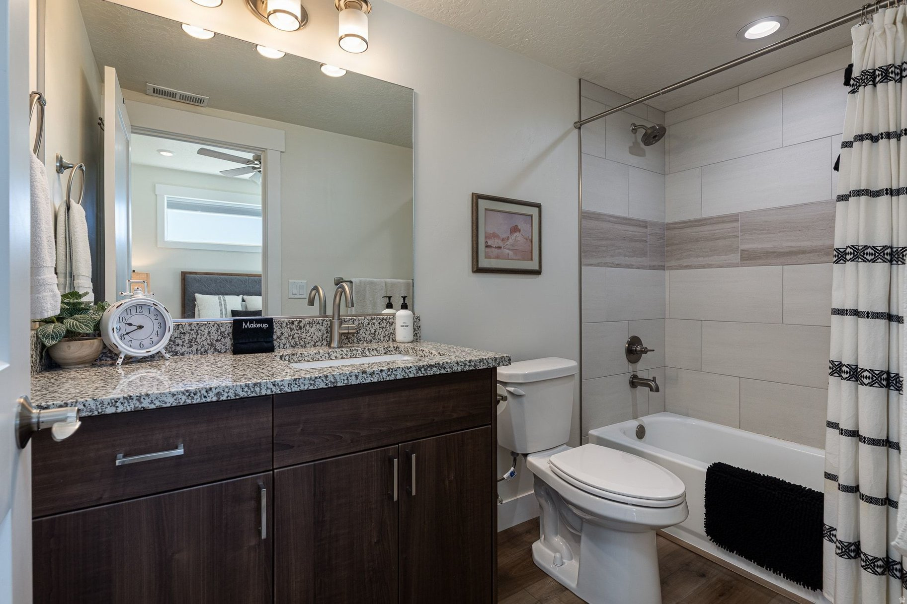 SUNFLOWER VALLEY ESTATES - Residential