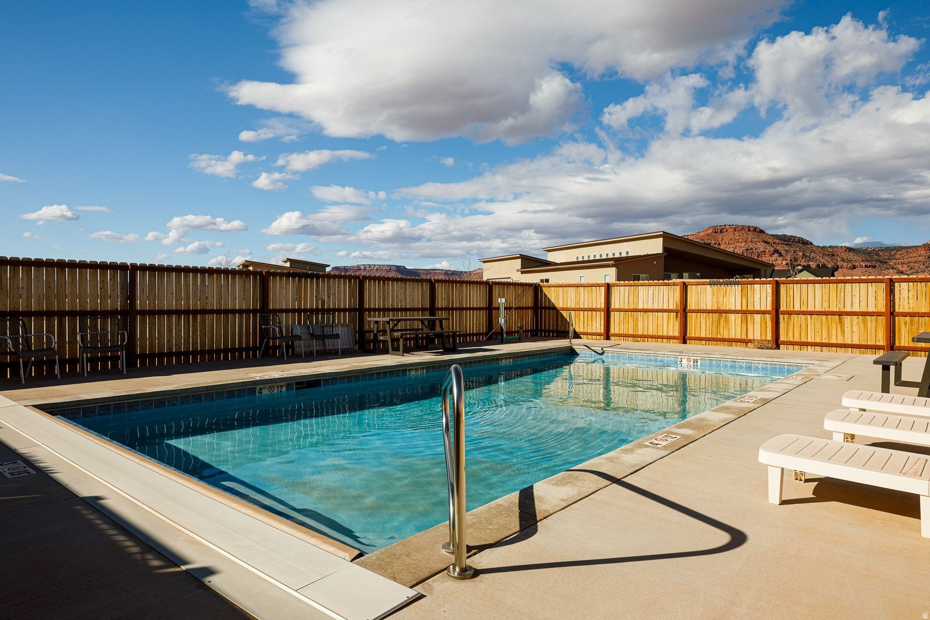 SUNFLOWER VALLEY ESTATES - Residential