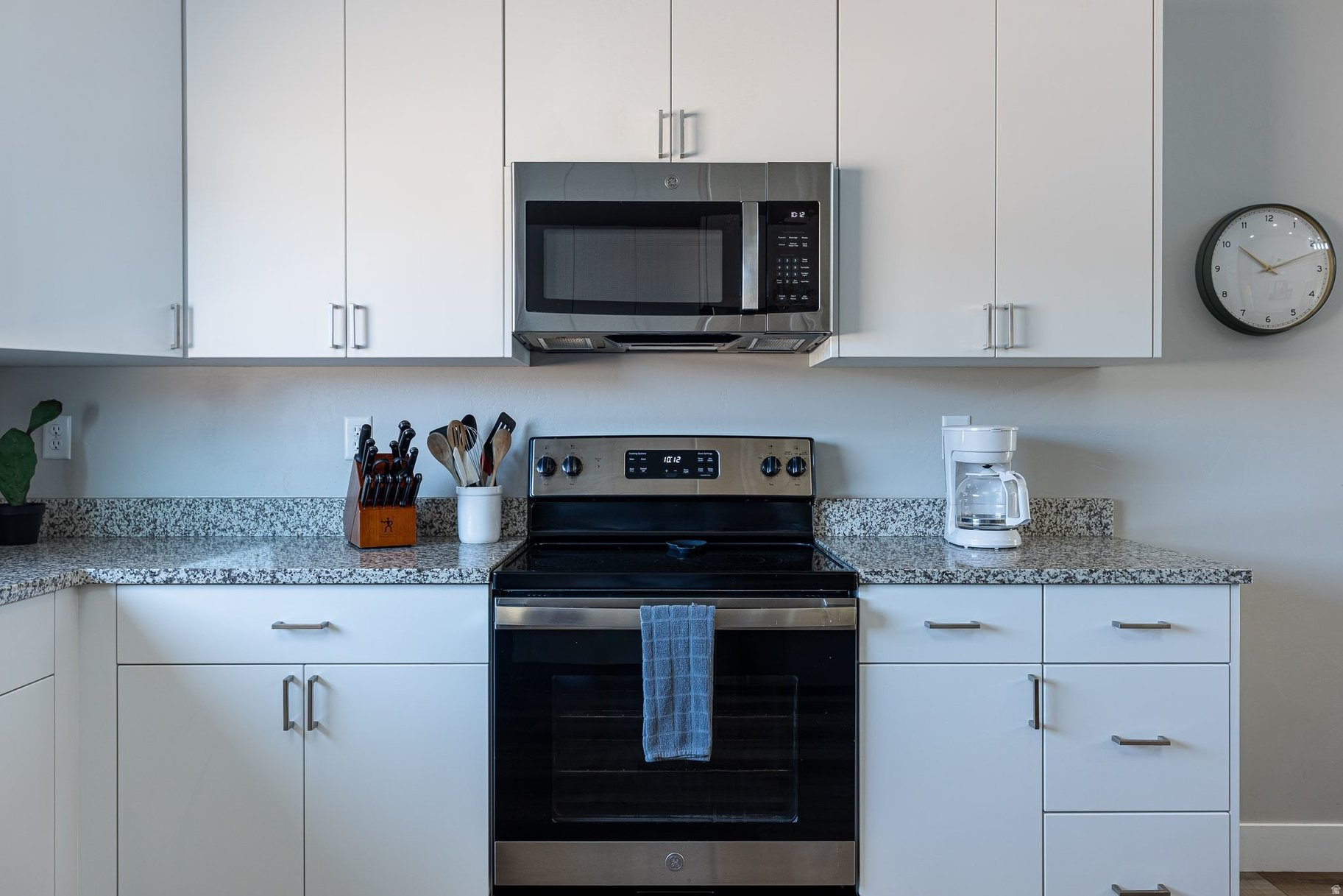 SUNFLOWER VALLEY ESTATES - Residential