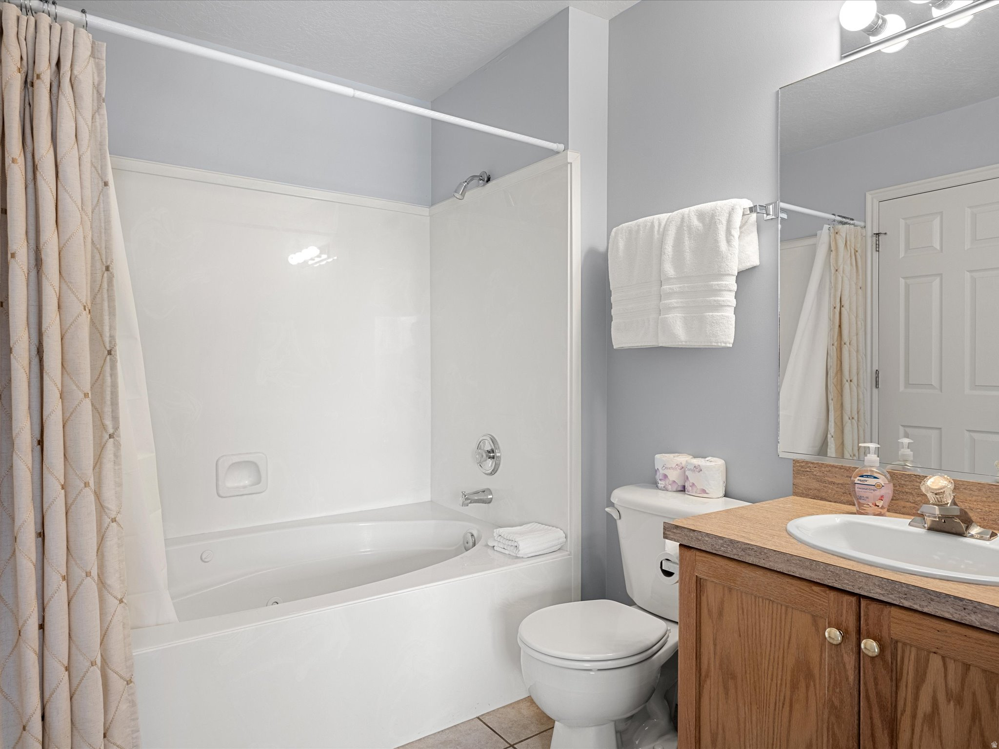 HARBOR VILLAGE - Residential