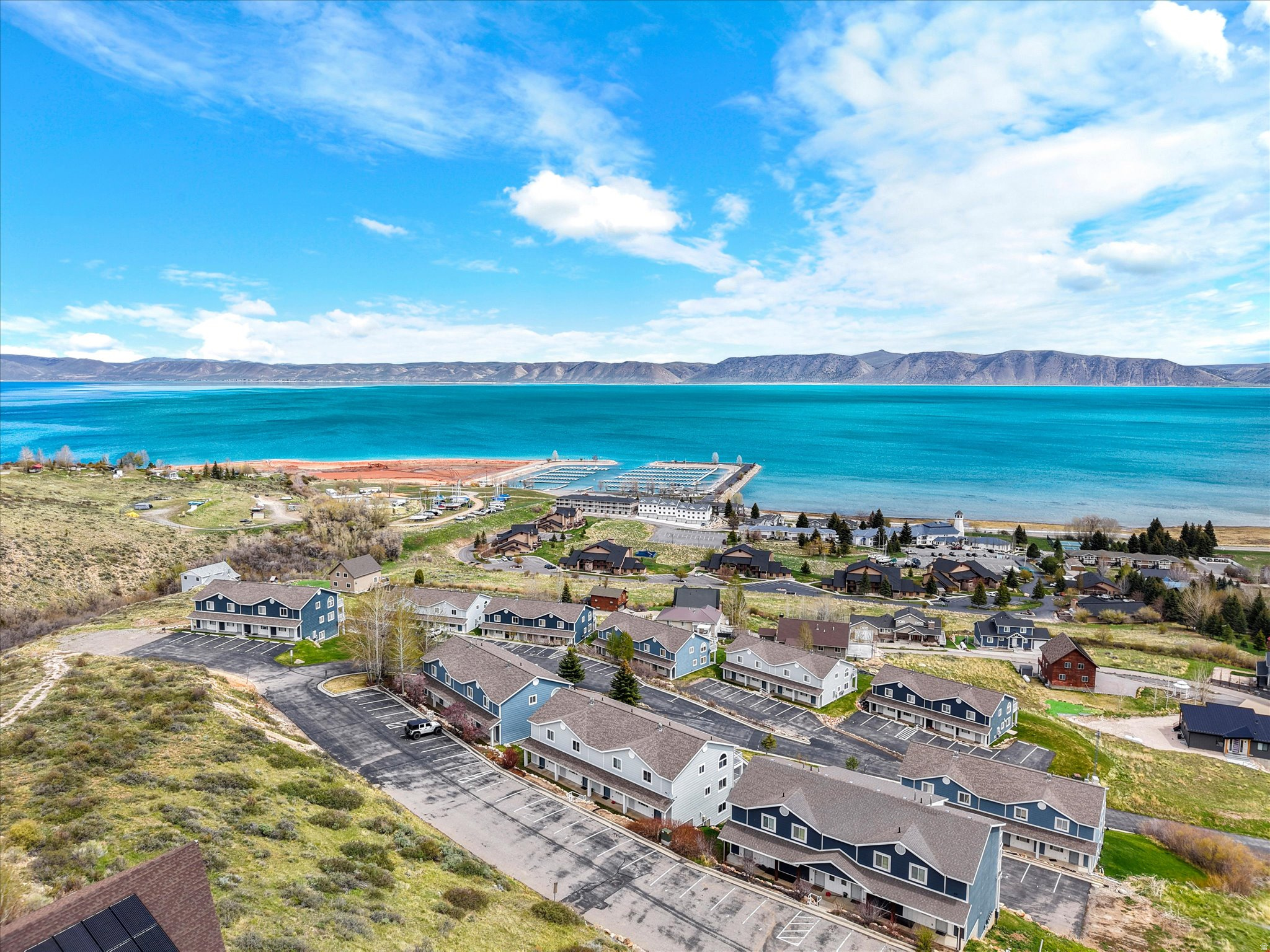 HARBOR VILLAGE - Residential