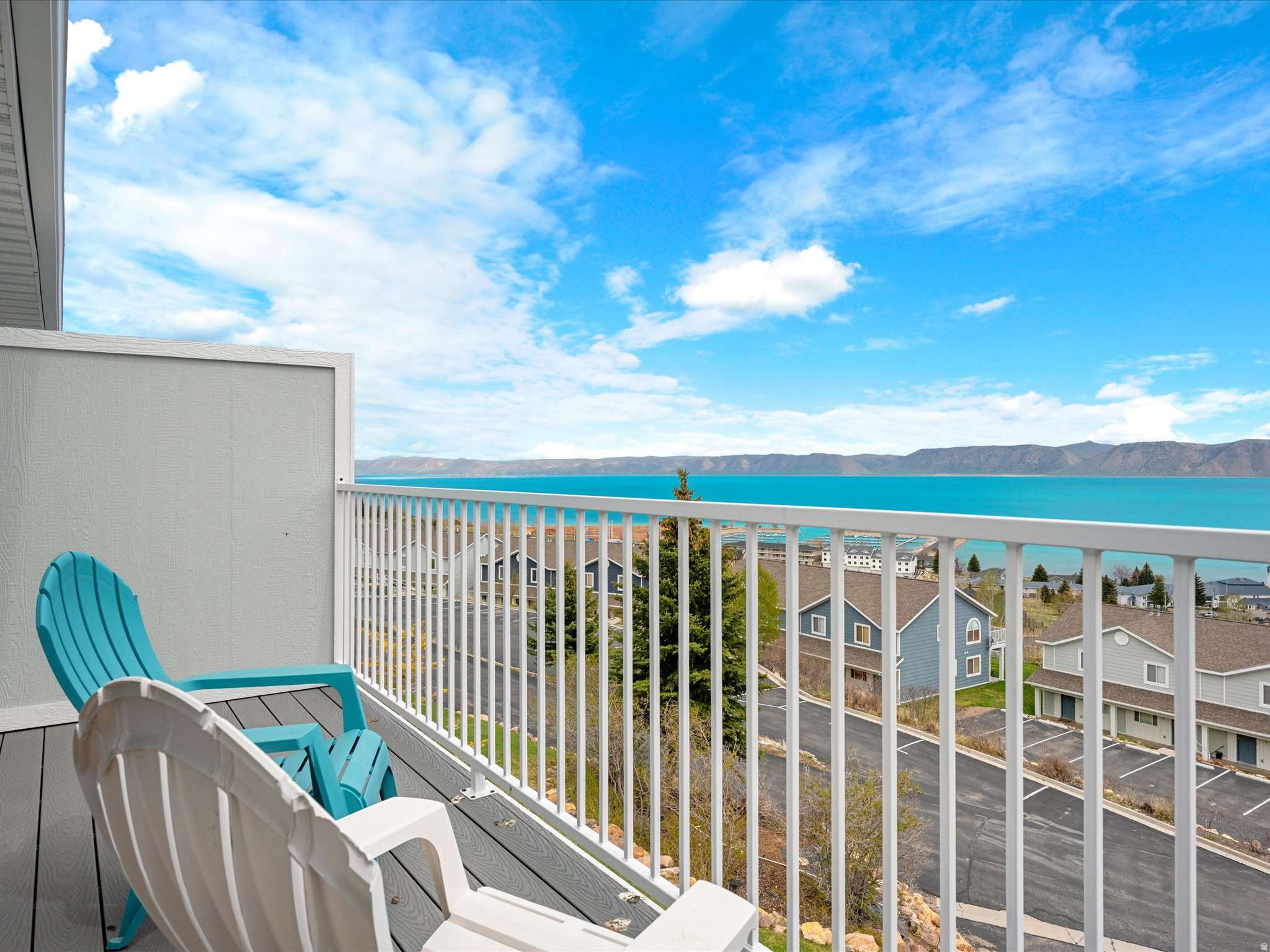 HARBOR VILLAGE - Residential