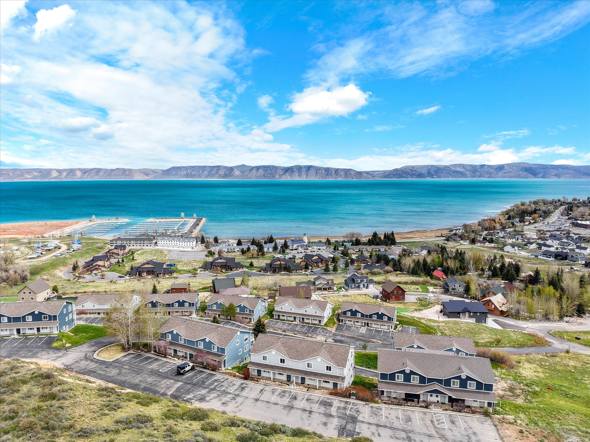 HARBOR VILLAGE - Residential