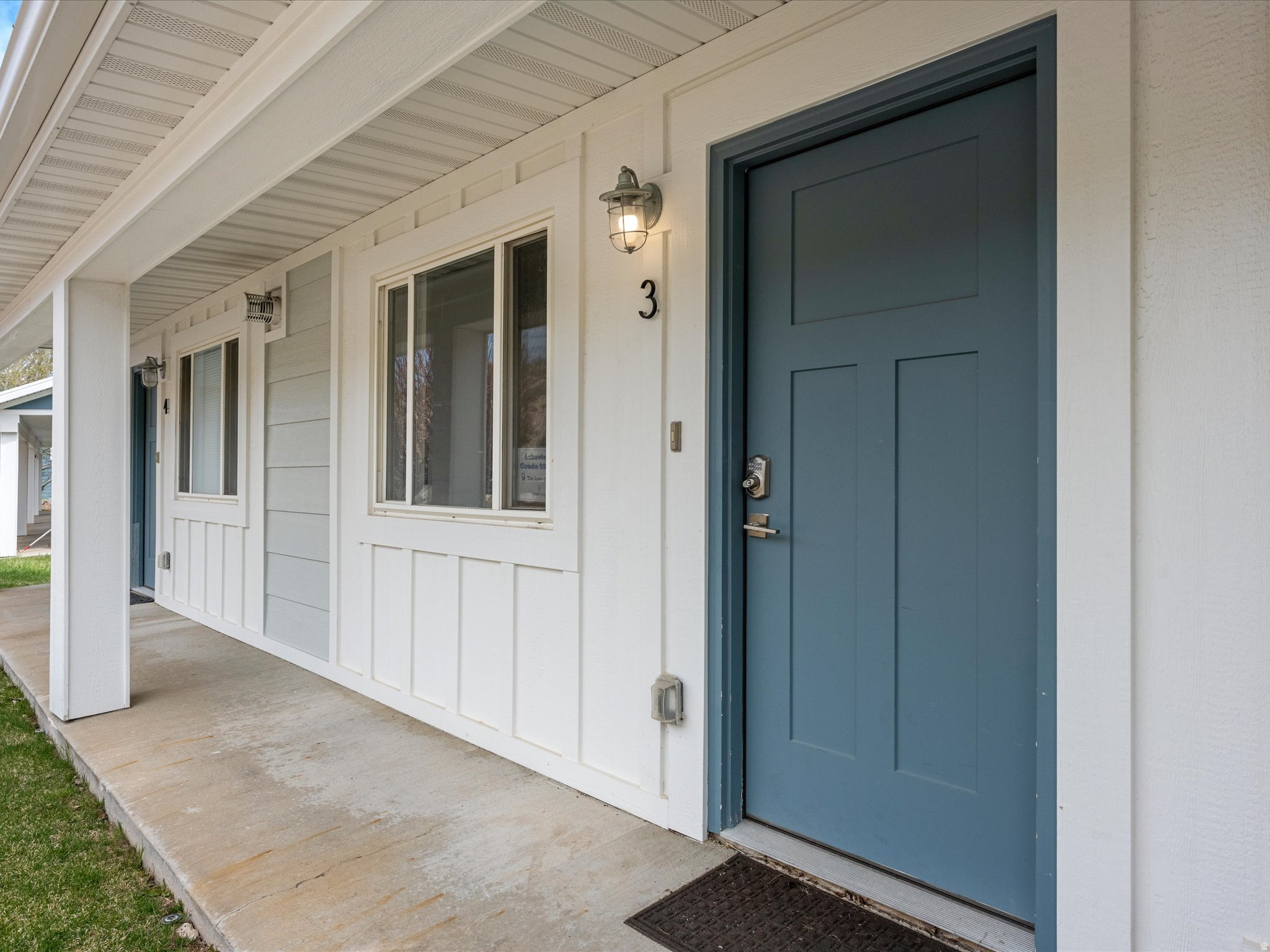 HARBOR VILLAGE - Residential