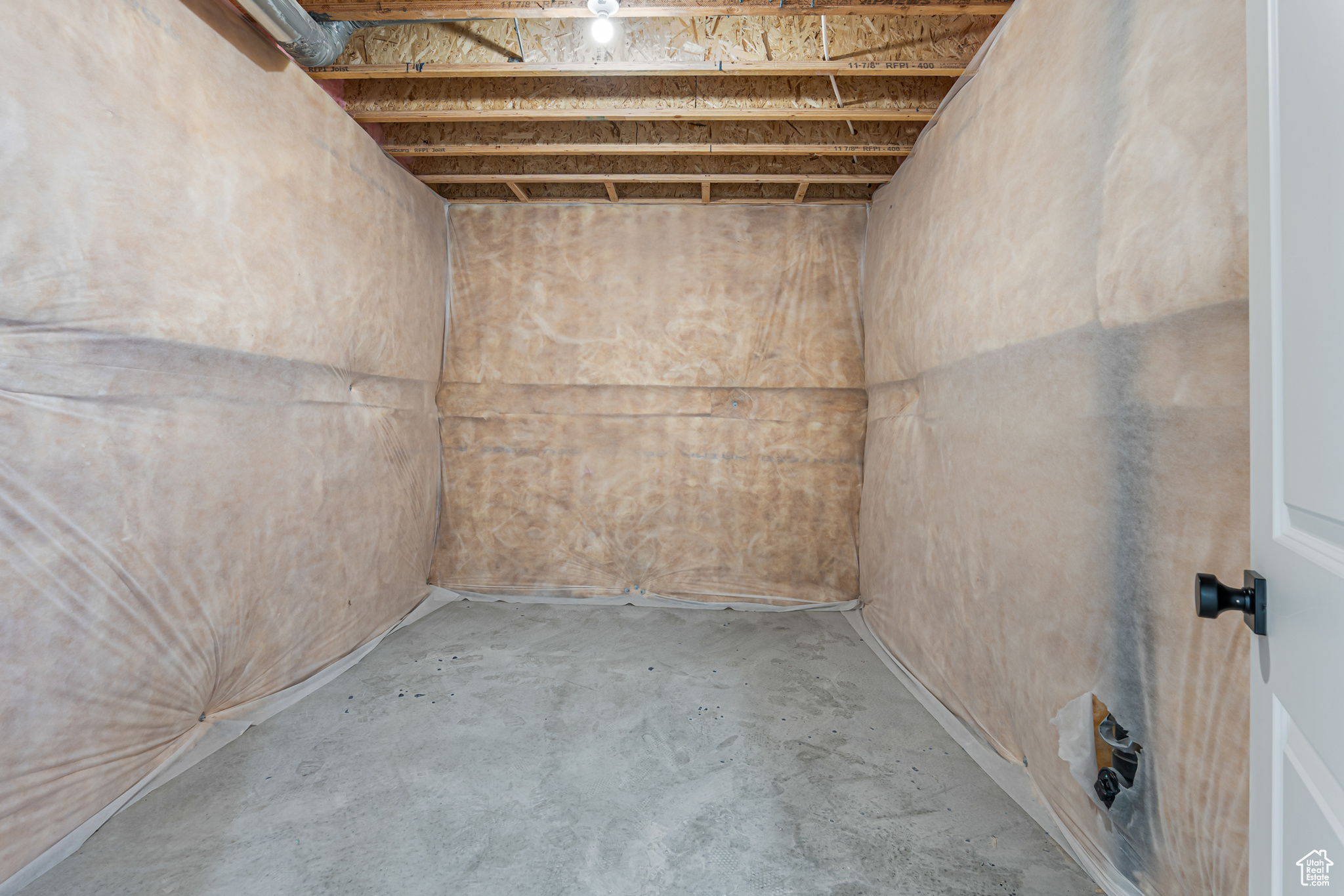 DAYBREAK - Residential