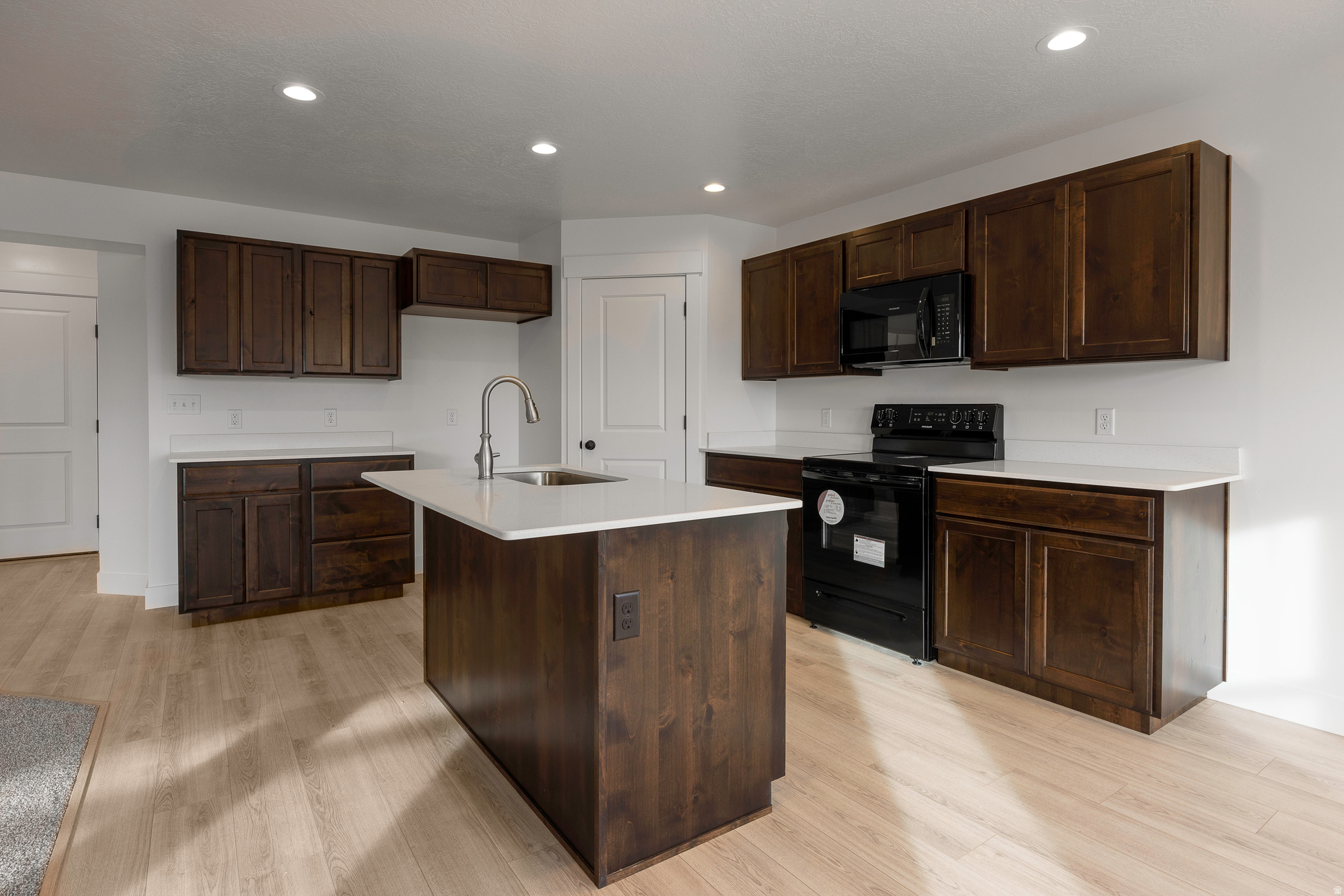 MELLOR AT SPANISH FORK - Residential