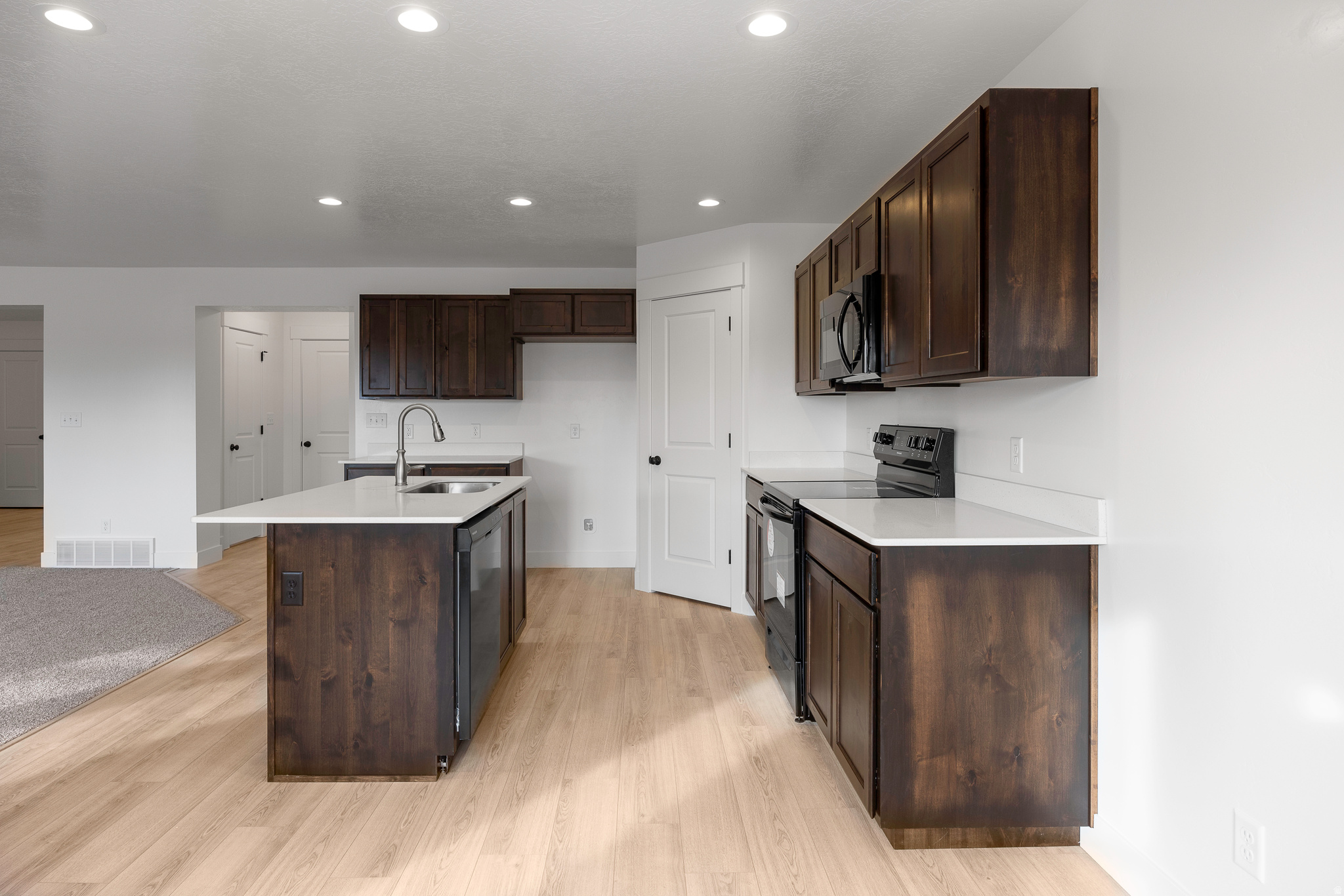 MELLOR AT SPANISH FORK - Residential