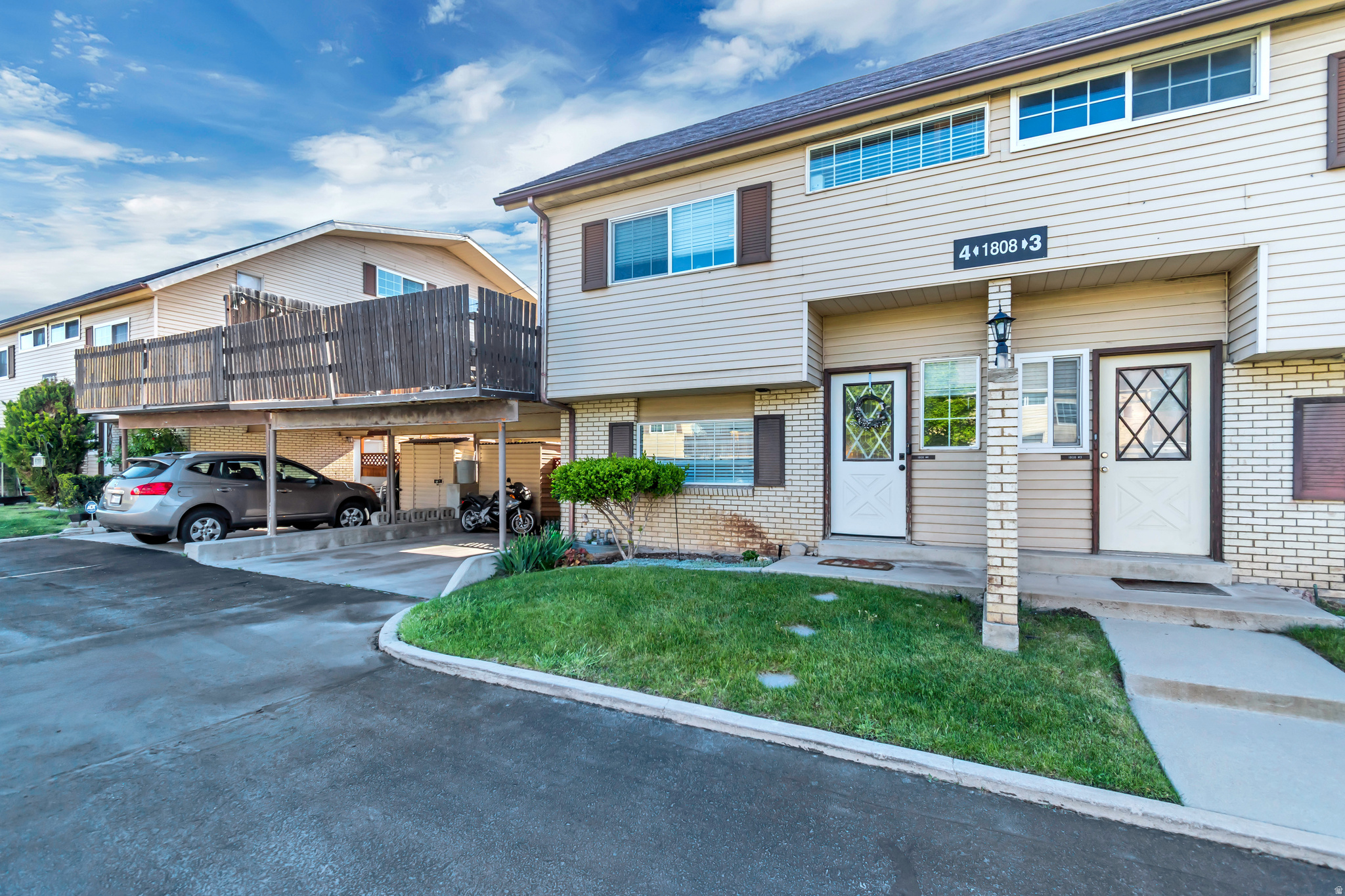 HOMESTEAD FARMS - Residential