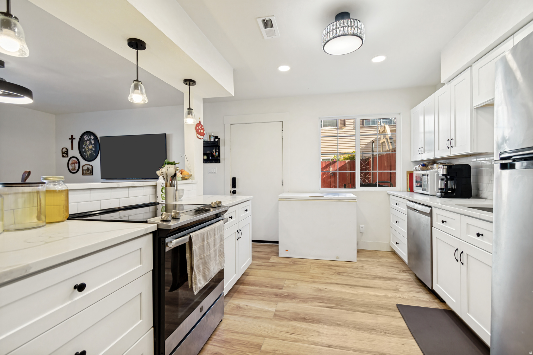 HOMESTEAD FARMS - Residential