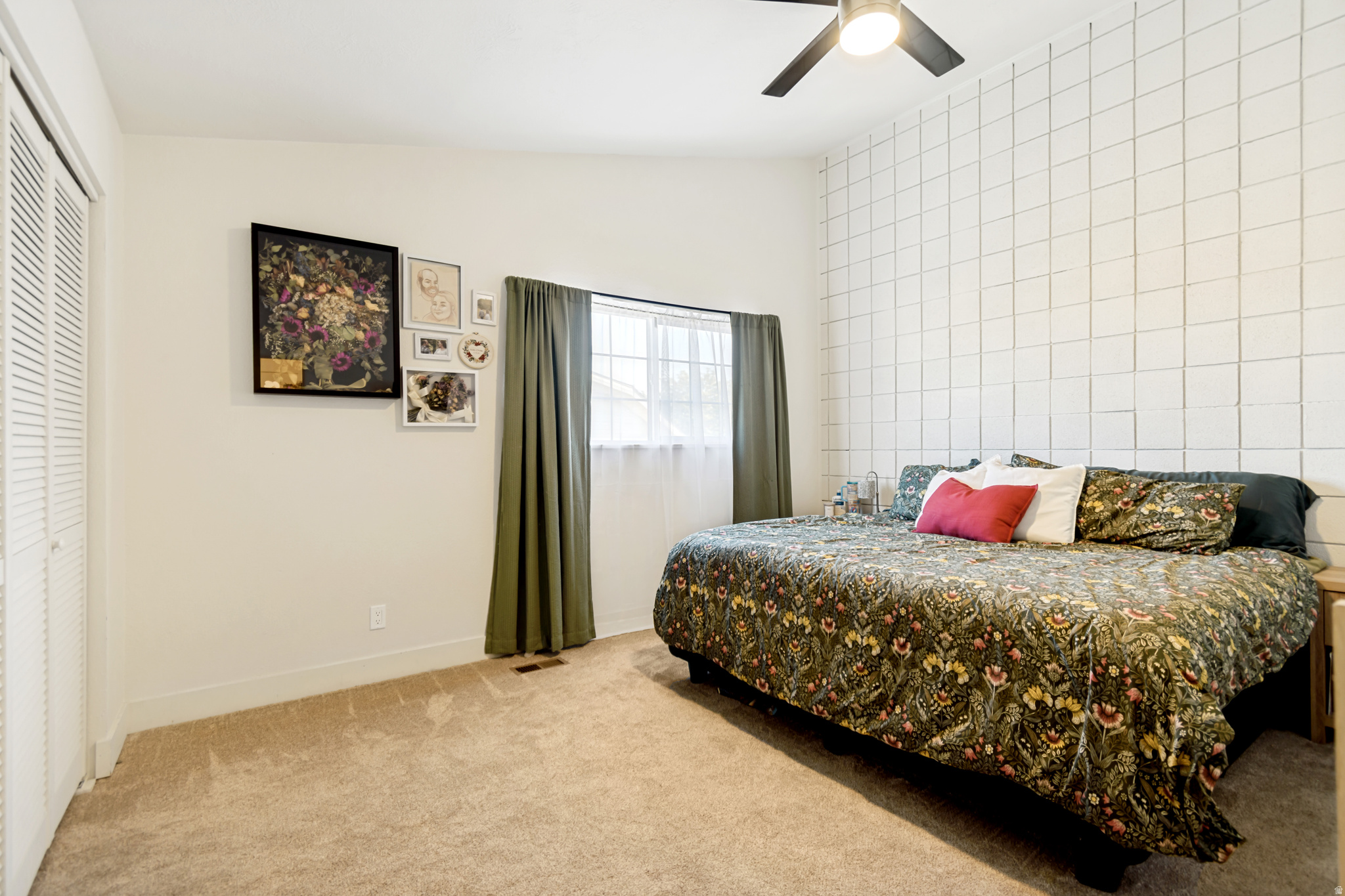 HOMESTEAD FARMS - Residential