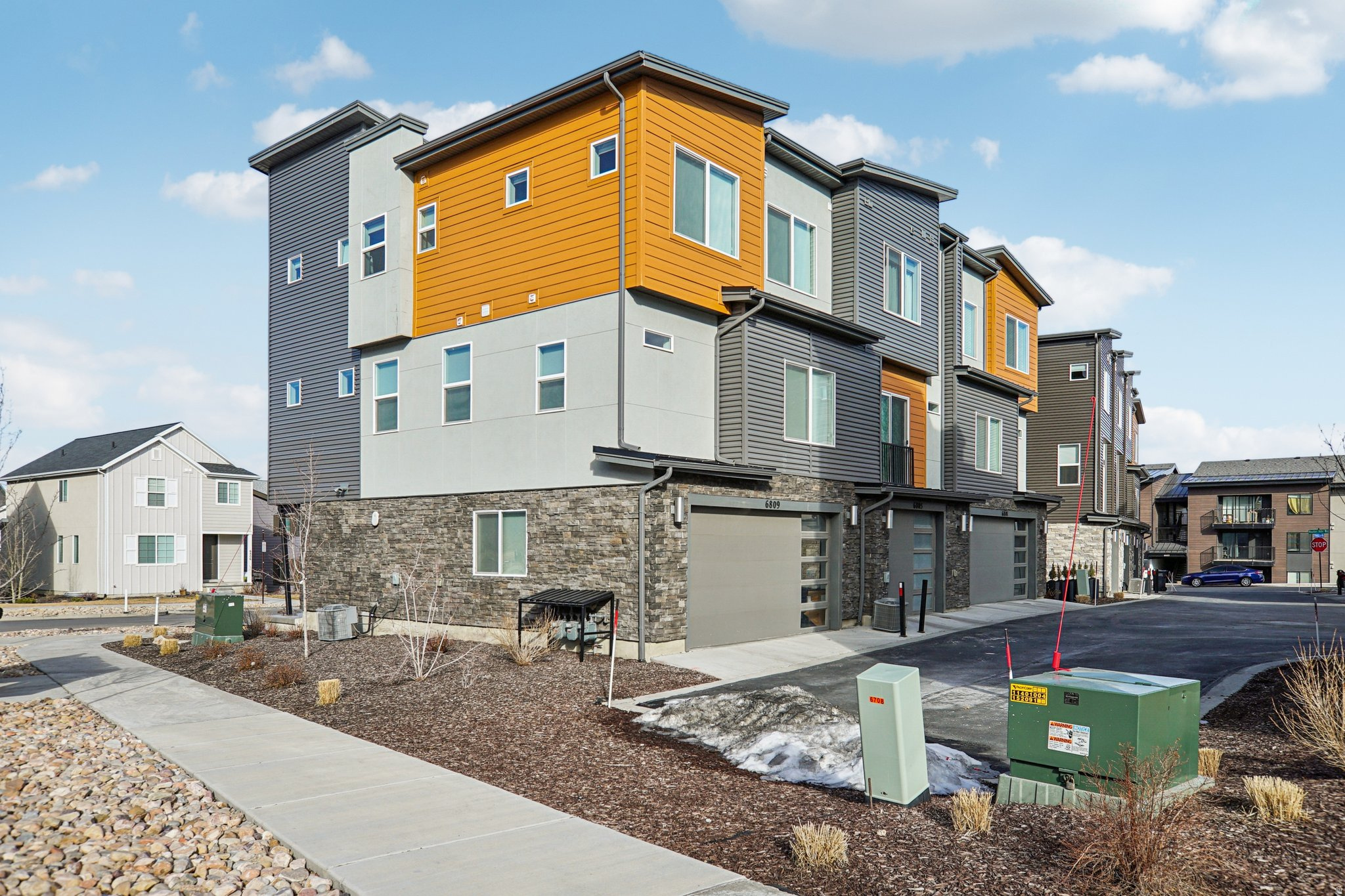 SILVER CREEK - Residential