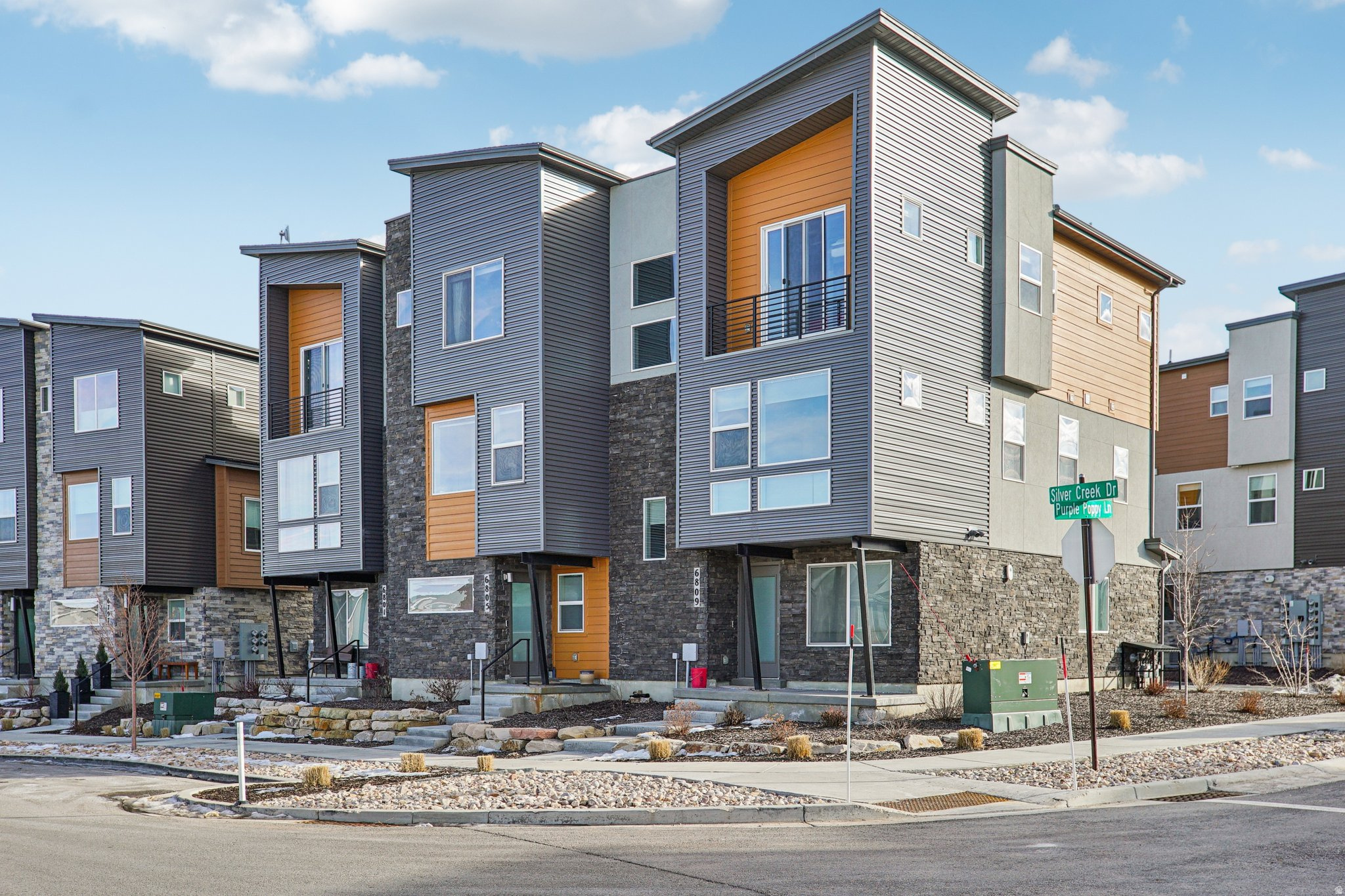 SILVER CREEK - Residential