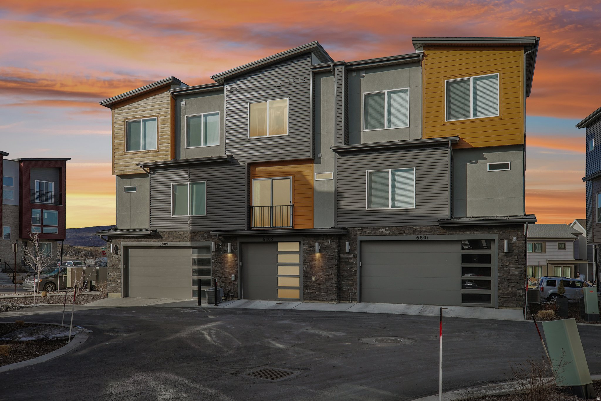 SILVER CREEK - Residential