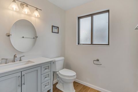 Tiny photo for 720 E 2600 N, North Ogden, UT 84414 (MLS # 2126334)