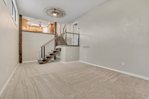 Tiny photo for 720 E 2600 N, North Ogden, UT 84414 (MLS # 2126334)