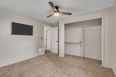 Tiny photo for 720 E 2600 N, North Ogden, UT 84414 (MLS # 2126334)